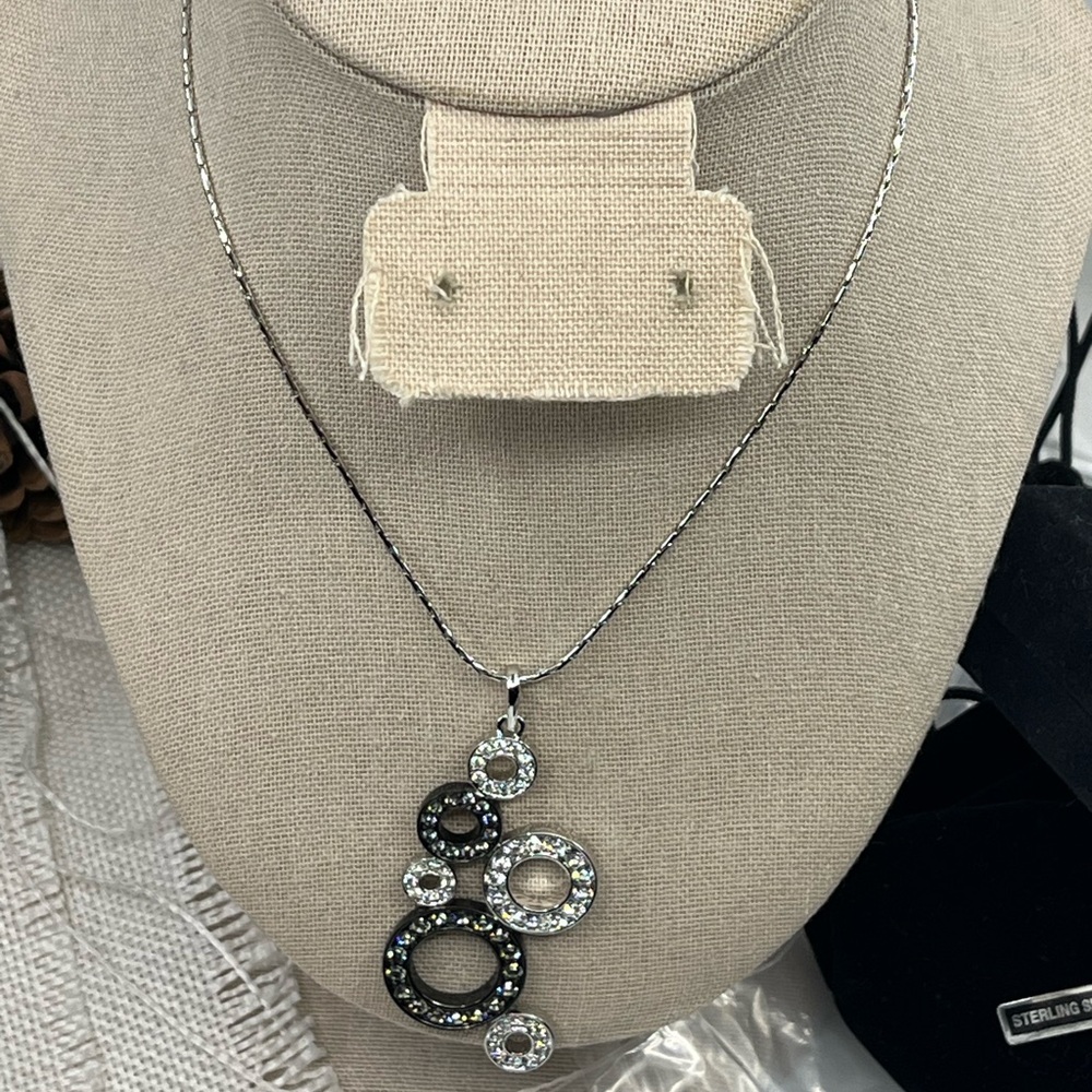 Vintage Nolan Miller “Buoyant Bubble” Pendant Necklace – Glamour Collection - Picture 7 of 17